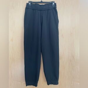 Cotopaxi jogger